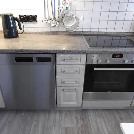 Semesterbostad Family-friendly Escape, Cleaning Included Ballenstedt