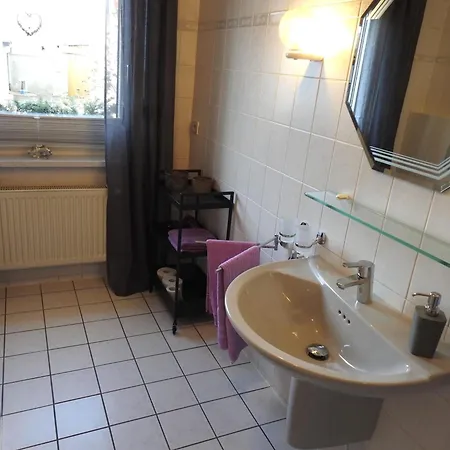 Family-friendly Escape, Cleaning Included Semesterbostad Ballenstedt